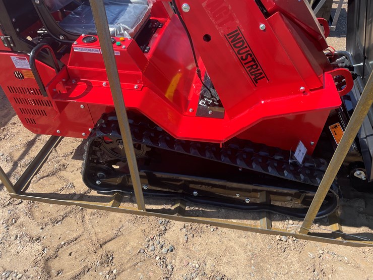 #368-•-unused-2026-agt-crawler-loader-(princeton,-mn)-image-8