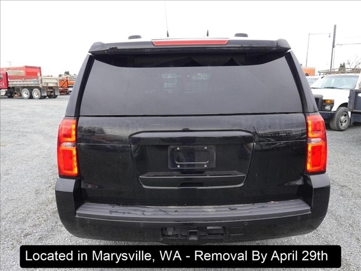 2017-chevrolet-tahoe-image-22