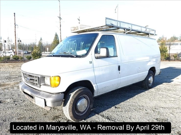 2006-ford-e250-image-1