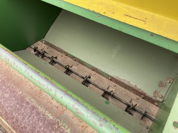 john-deere-8300-image-18