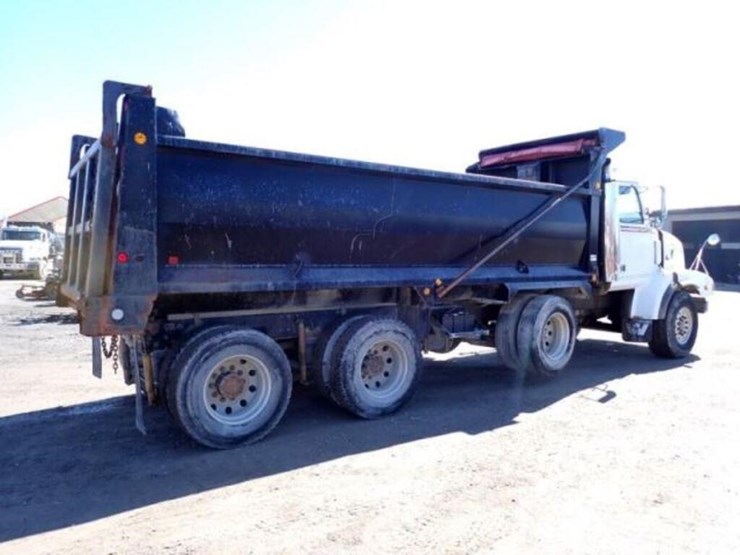 2000-western-star-5900-image-5