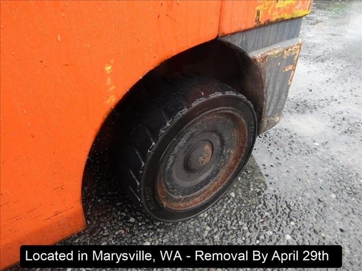 2013-toyota-8fgcu32-image-13