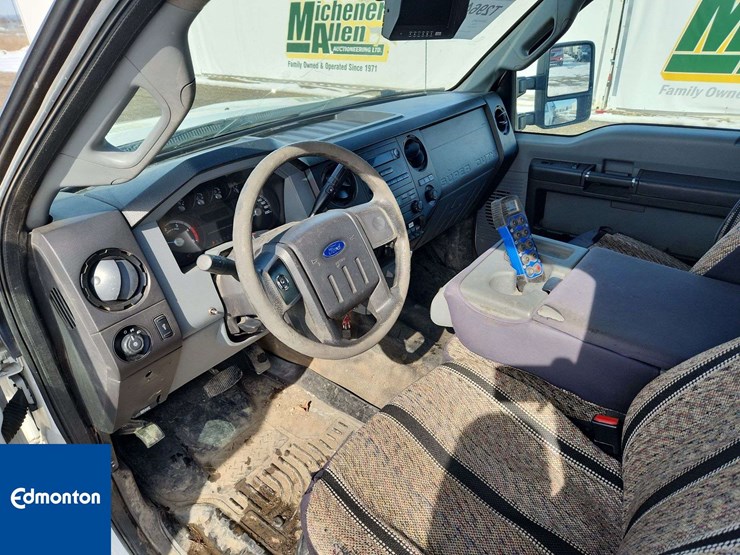 2014-ford-f350-image-19