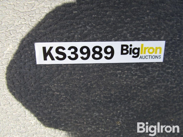 peterbilt-359-image-18