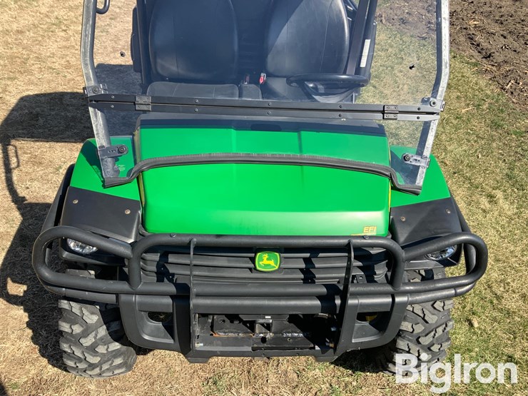2011-john-deere-gator-image-10