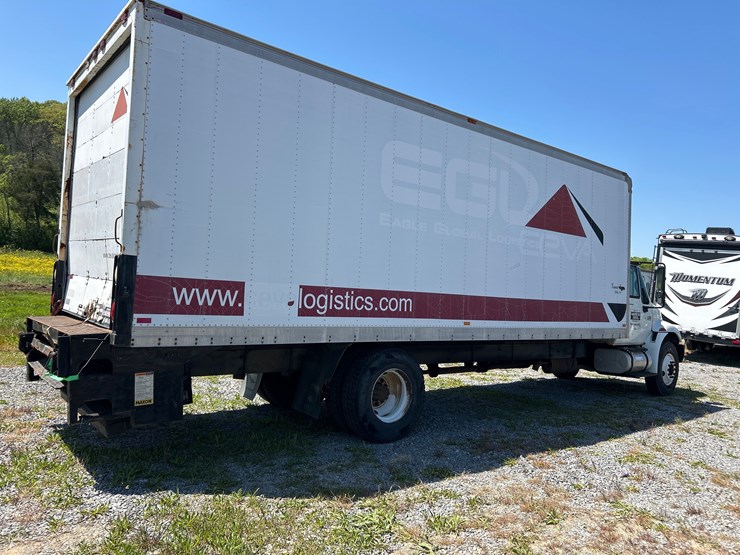 2008-international-durastar-4300-image-4