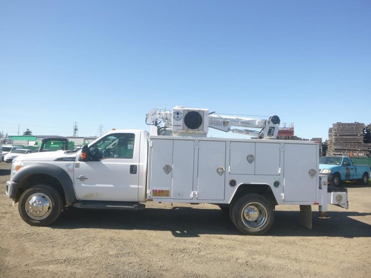 2015-ford-f550-image-5