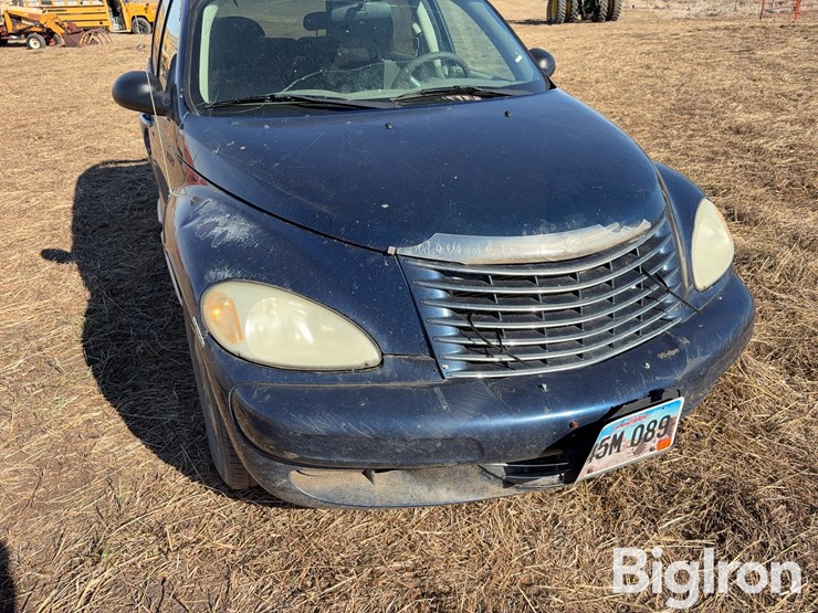 2004-chrysler-pt-cruiser-image-12