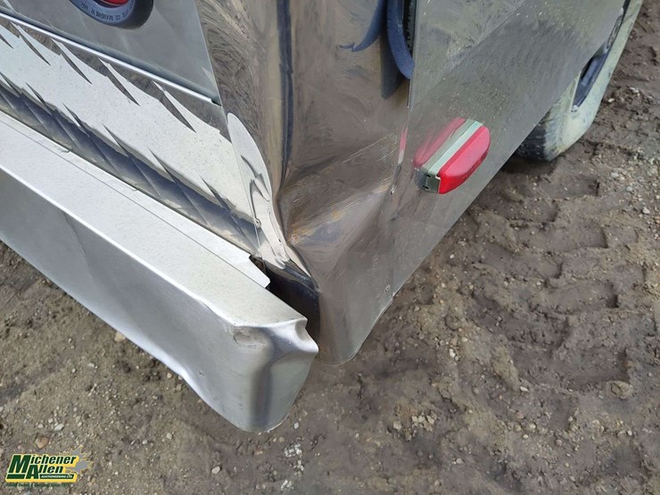 2003-chevrolet-silverado-2500-image-30