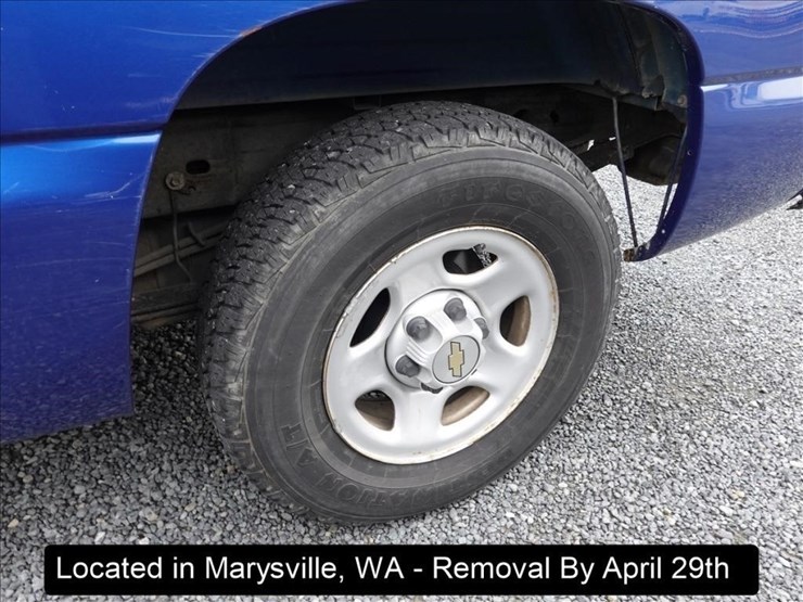 2004-chevrolet-1500-image-16