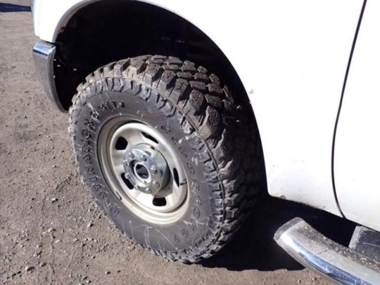 2016-ford-f350-xlt-image-26