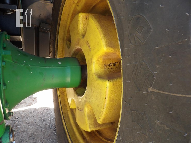 john-deere-8320-image-13
