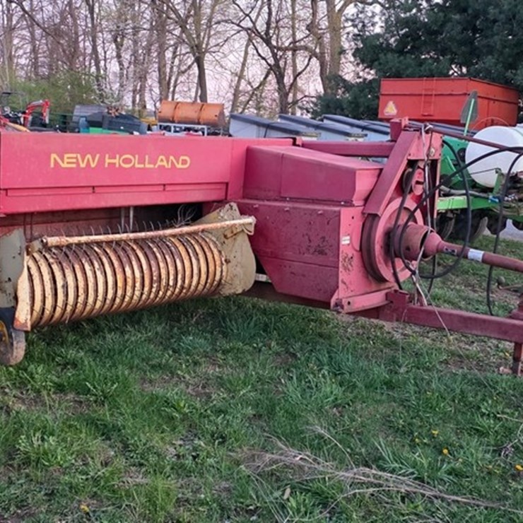 NEW HOLLAND 315