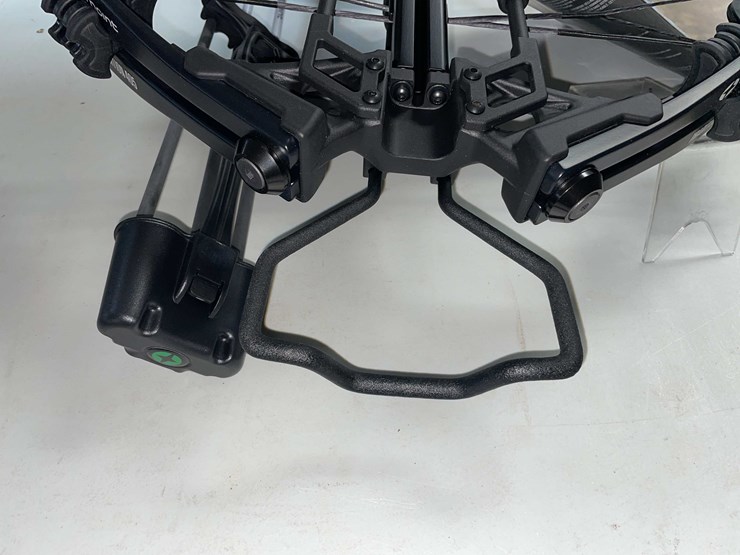 #2913-•-centerpoint-tradition-405-crossbow-image-9