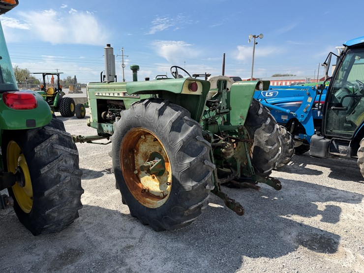 1964-oliver-1650-image-9