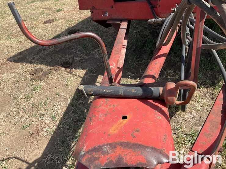 new-holland-195-image-10