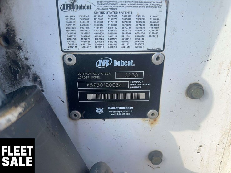 2012-bobcat-s250-image-19