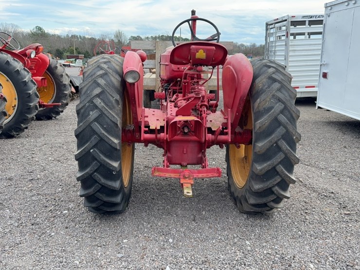 massey-ferguson-33-image-8