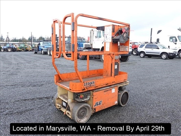 jlg-1230es-image-1