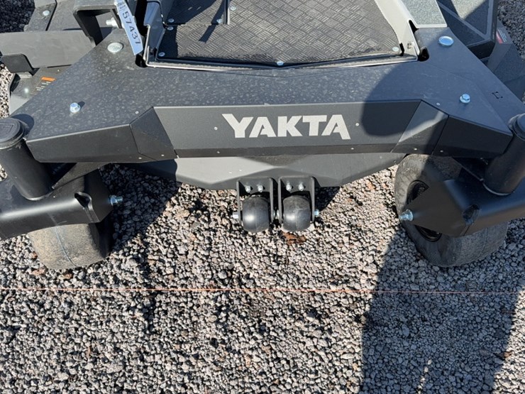 #4078-•-yakta-yxr-710-zero-turn-mower-image-4