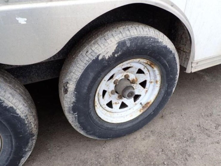 2011-car-mate-trailers-24-ft-t/a-enclosed-trailer-image-29