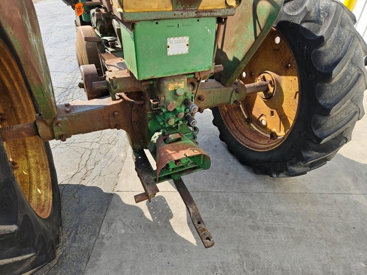 1954-john-deere-60-image-16