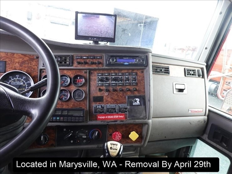 2002-kenworth-t800-image-19