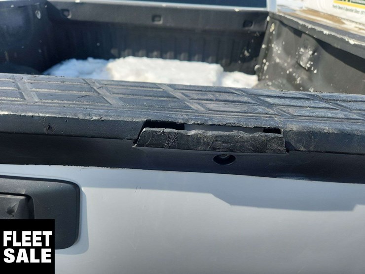 2013-chevrolet-silverado-1500-image-47