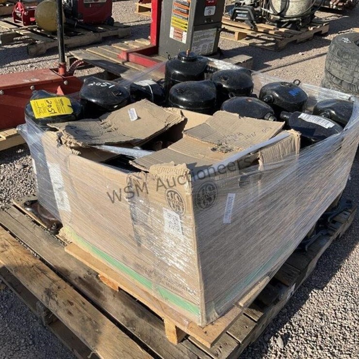 PALLET OF COMPRESSORS & ELECTRIC MOTOR