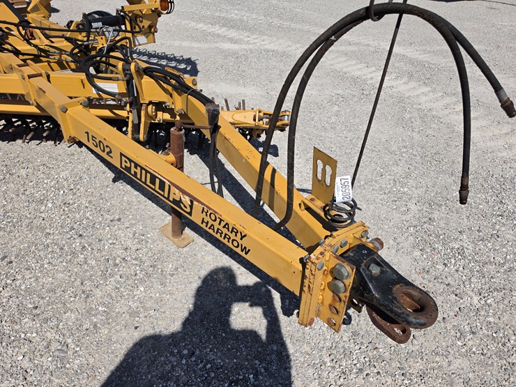 2005-phillips-1502-image-2