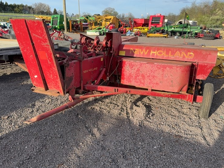 new-holland-273-image-6