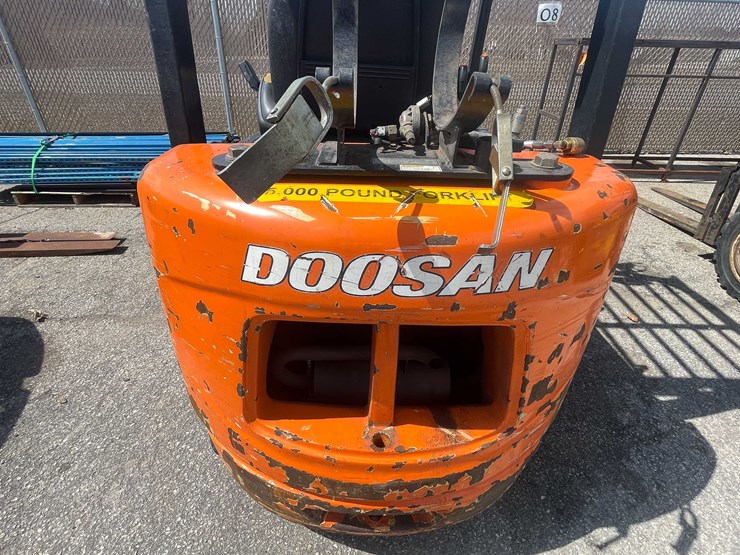 #354-•-doosan-forklift-(neenah,-wi)-image-26
