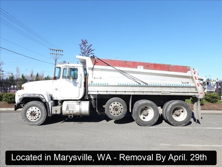 1995-mack-rd688s-image-12