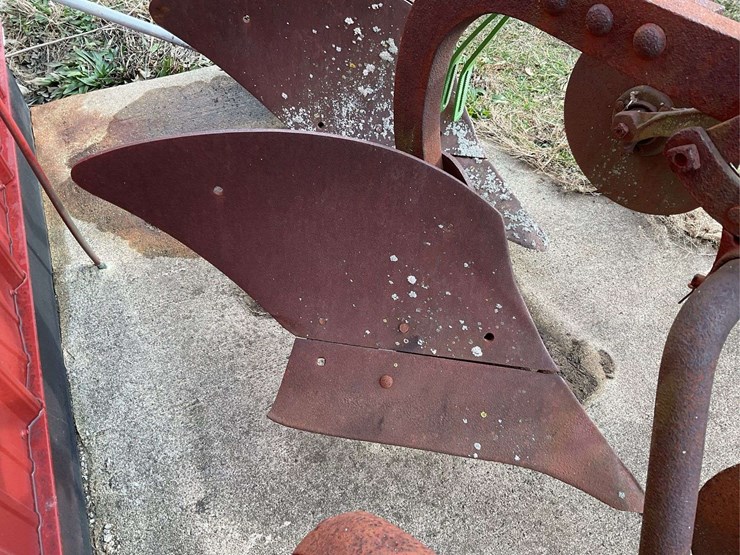 john-deere-12-image-9