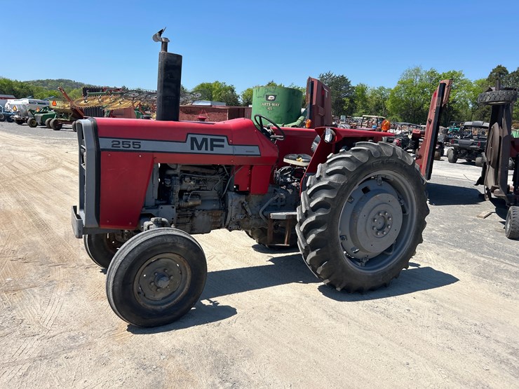 massey-ferguson-255-image-2
