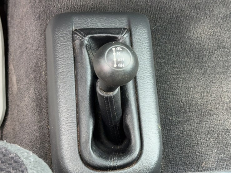 2004-dodge-3500-image-20