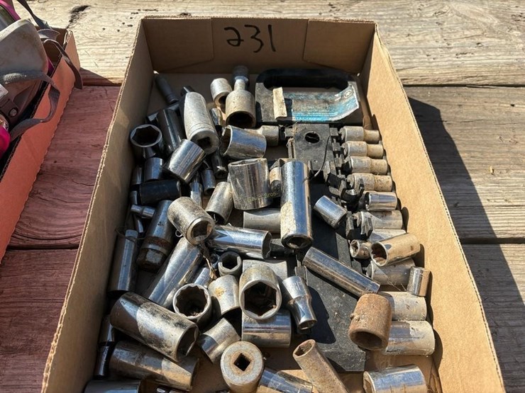 misc-sockets-image-3