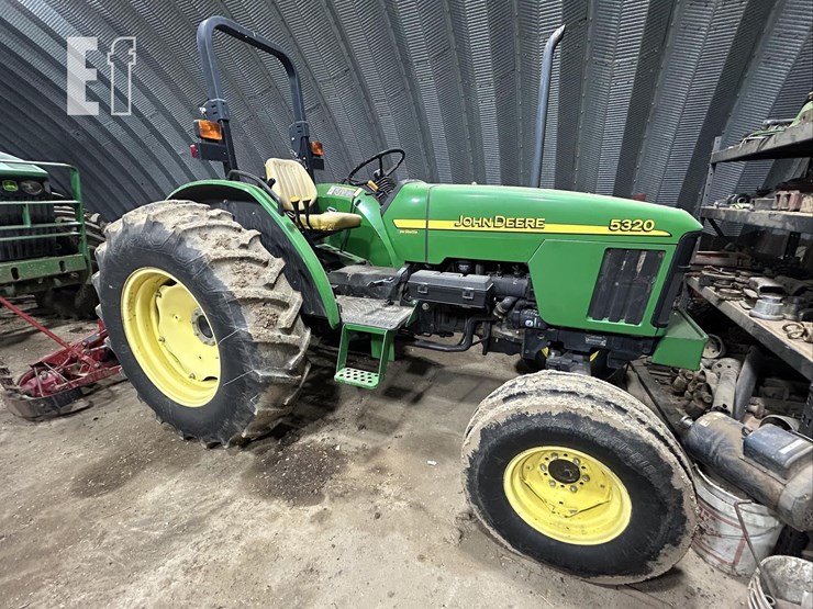 2001-john-deere-5320-image-4