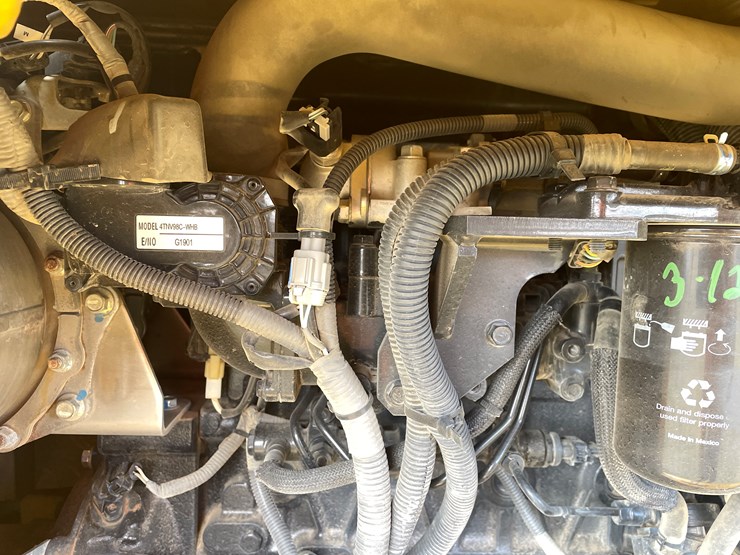 2020-deere-60g-image-35