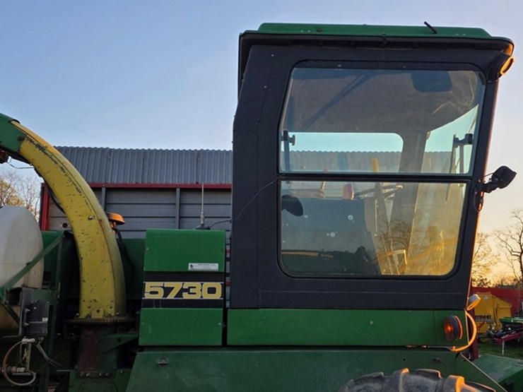 1991-john-deere-5730-image-41