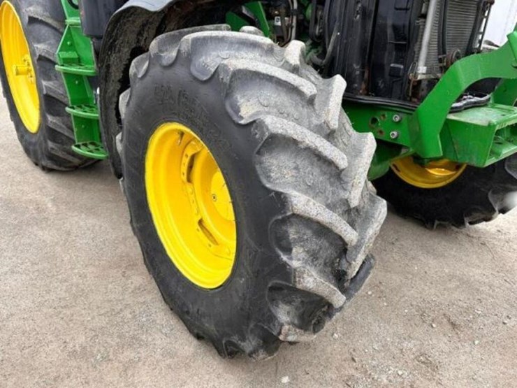 2020-john-deere-6130m-image-39