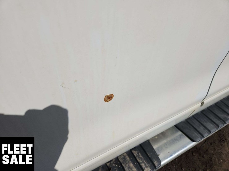 2015-gmc-sierra-2500hd-image-35