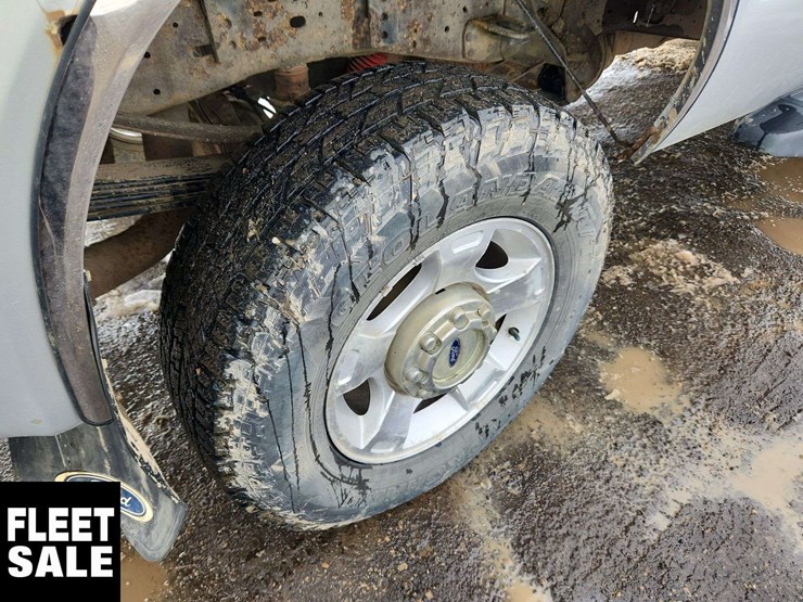 2006-ford-f350-image-12