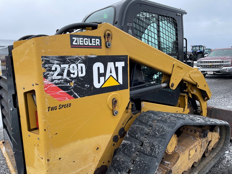 2015-caterpillar-279d-image-24