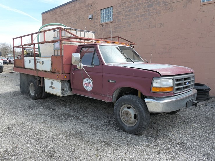 1992-ford-f450-image-1