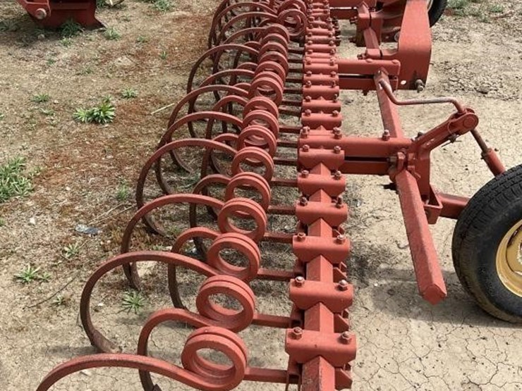 allis-chalmers-18'-3-pt-springtooth-chisel-image-7