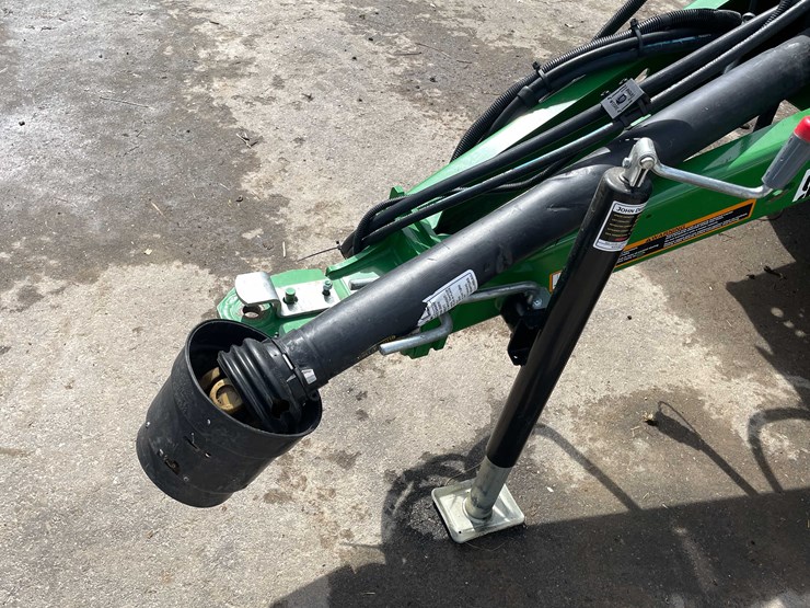 #142-•-john-deere-round-baler-(stoughton,-wi)-image-9