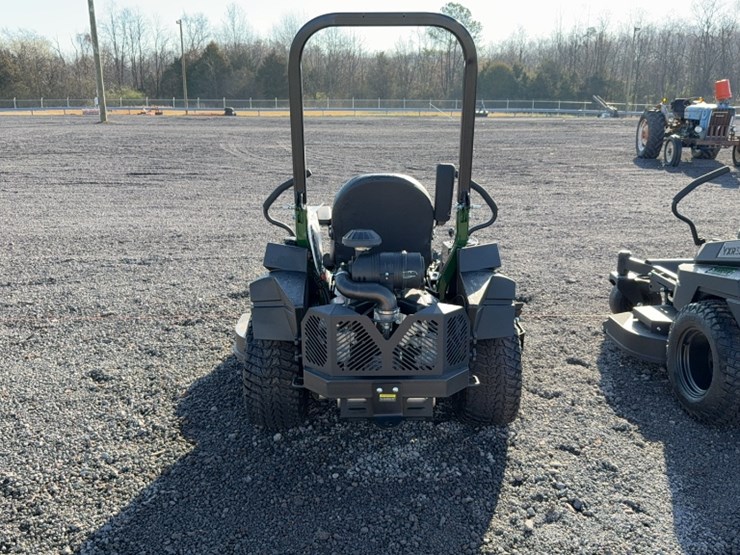 #4046-•-yakta-yxr-320-zero-turn-mower-image-9