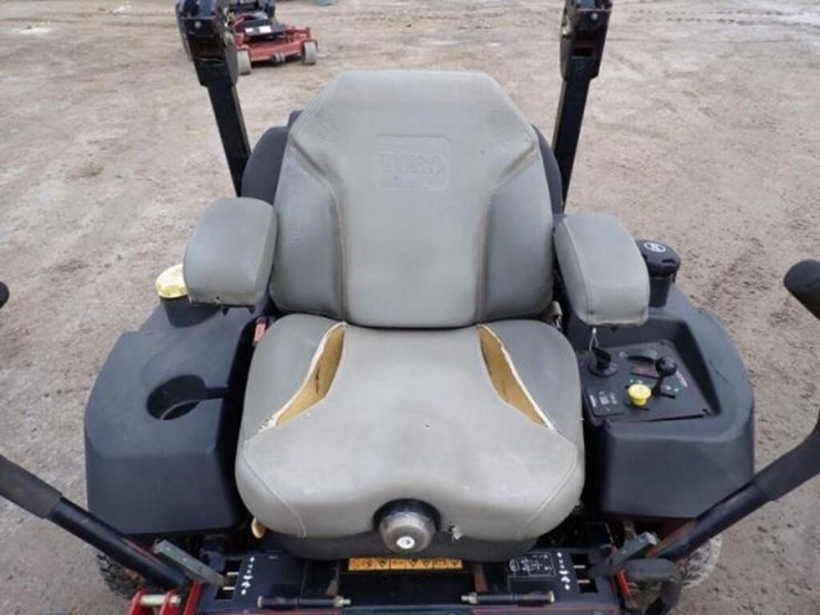 2015-toro-z-master-zero-turn-mower-74267315000334-image-11
