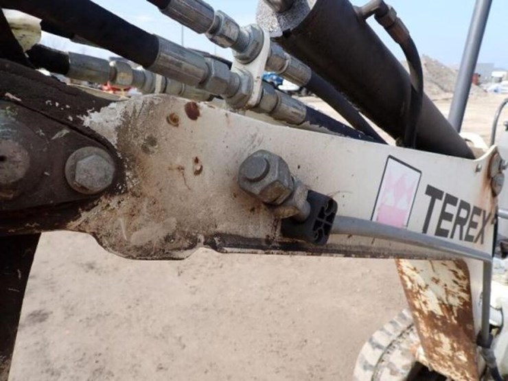 2009-terex-tc16-image-23